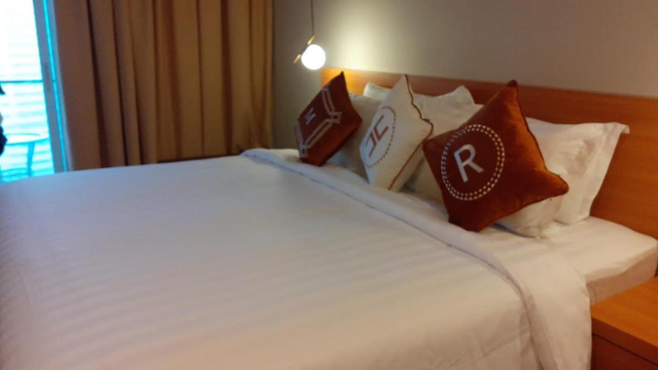 Aparthotel King Suite At One Ceylon By 4 Pillars Suite *